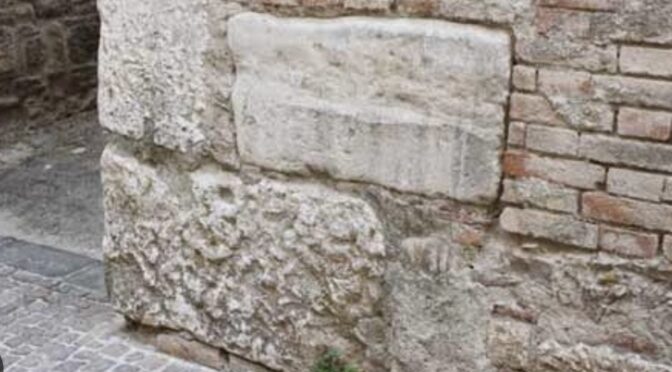 Testata d’angolo